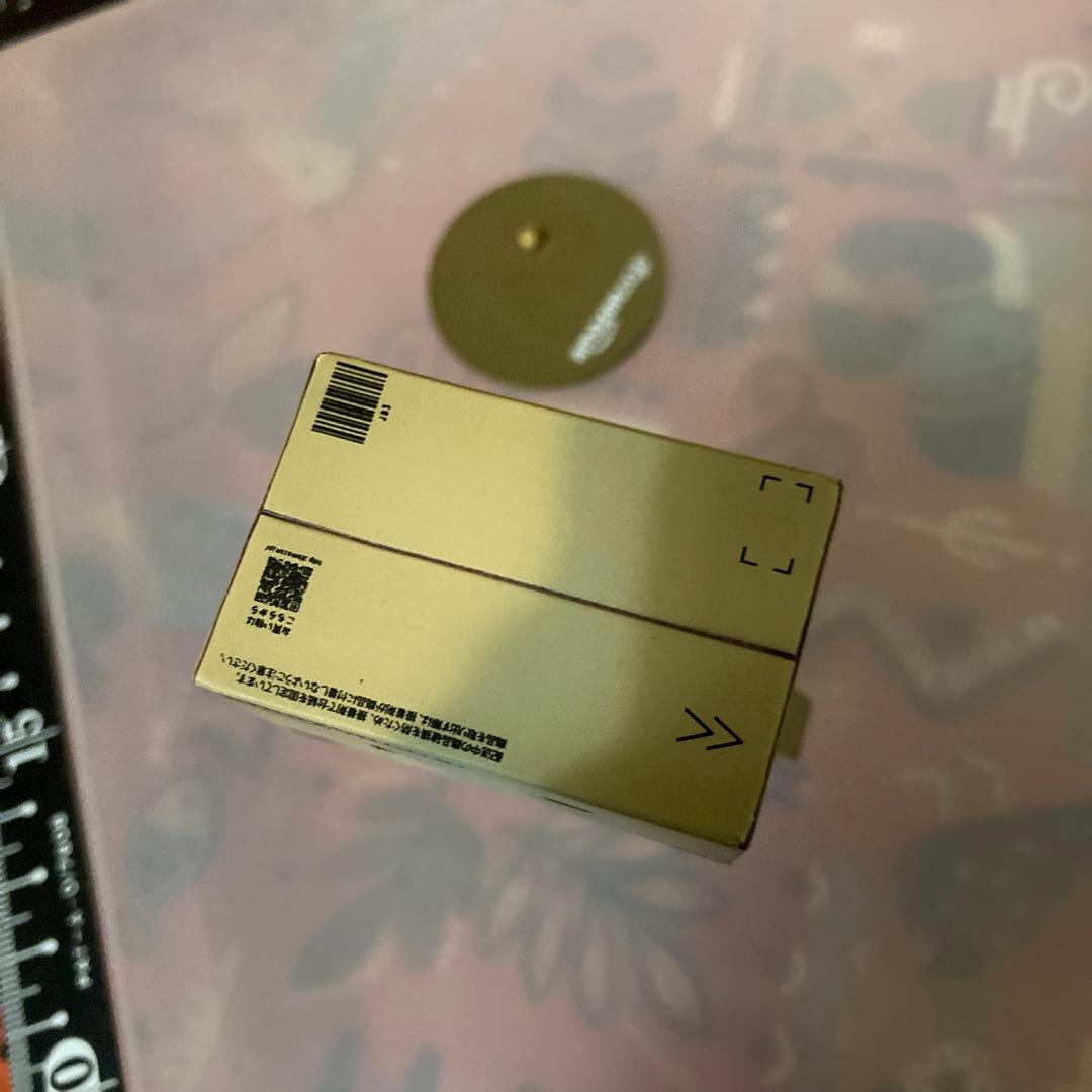 Amazon フィギュア　段ボール　プラ