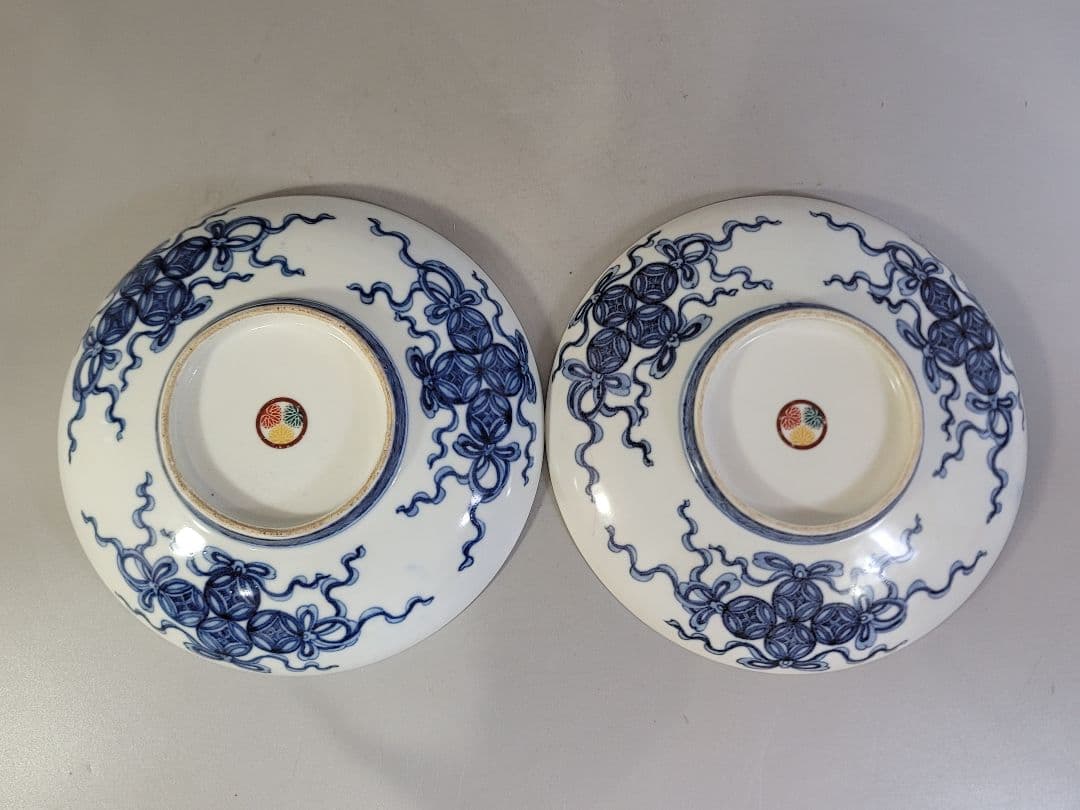 DT598 菊御紋 徳川紋 色絵 鍋島皿 一対 希少