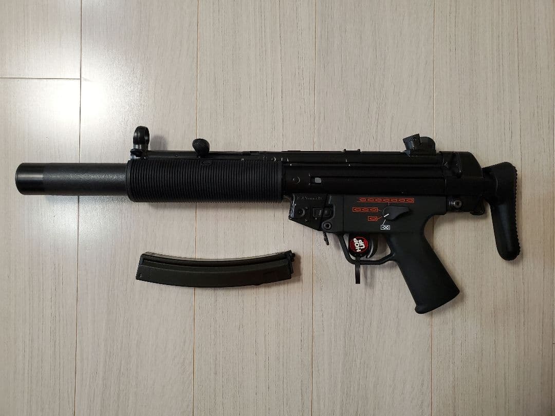 専用　新品未使用　東京マルイ　次世代　電動ガン　MP5SD6