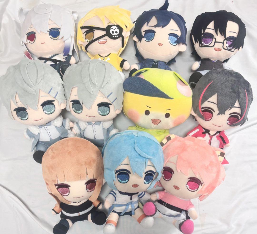 カラフルピーチ　きゅるまるBIGぬいぐるみ