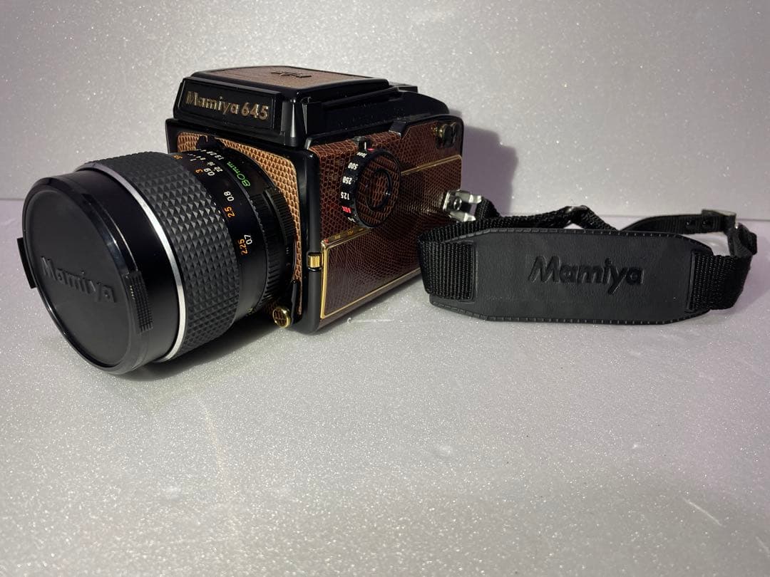 【美品】Mamiya 645 中判カメラ 本体・カメラケース・ストラップ付き