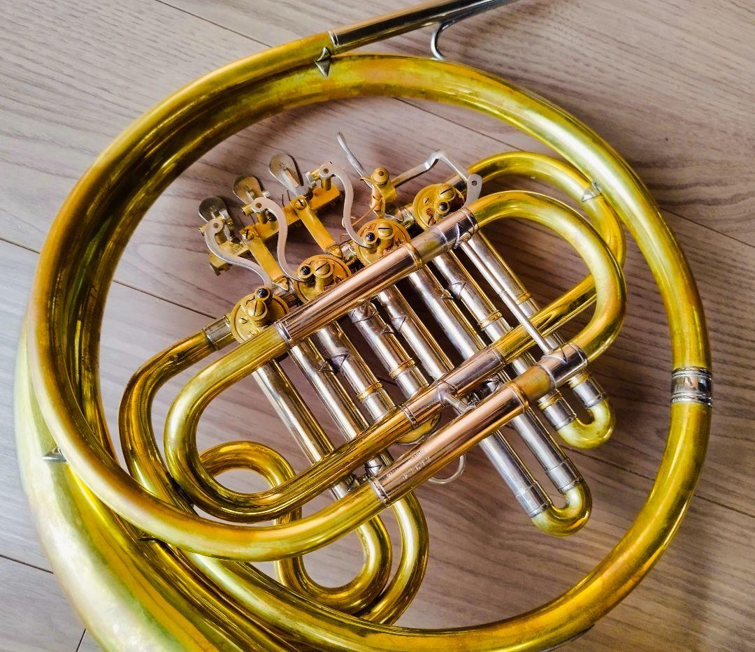 B♭シングルホルン （ゲシュトップ管付き）旧東独製 ヴィンテージ♪