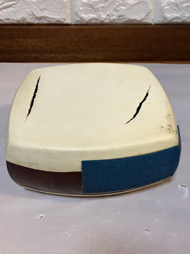 【高級希少】津軽三味線 紅木 トチ有 子持綾杉胴 三つ折棹 金細 二本溝 K18