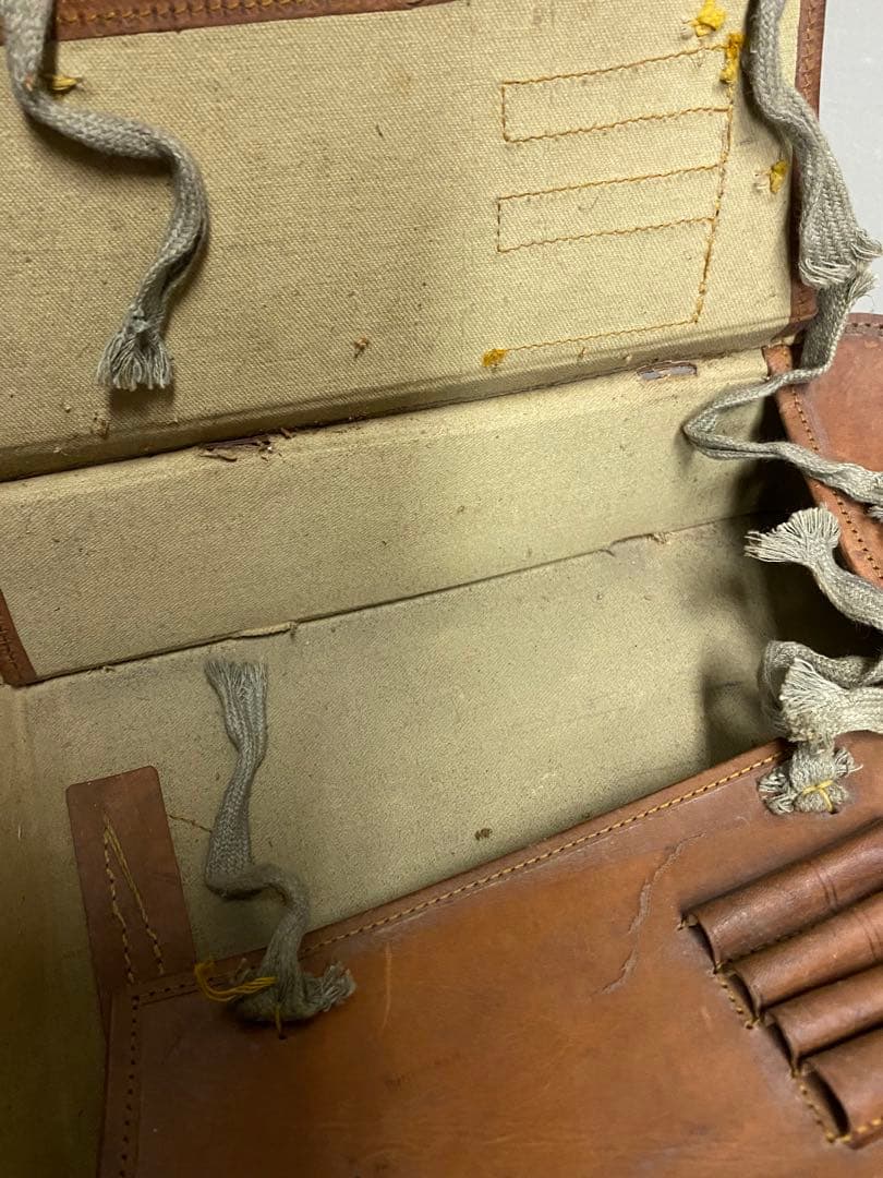 【美品 日本陸軍 将校？兵隊？下士官？ 背嚢】 戦前 当時物 旧日本軍 骨董品