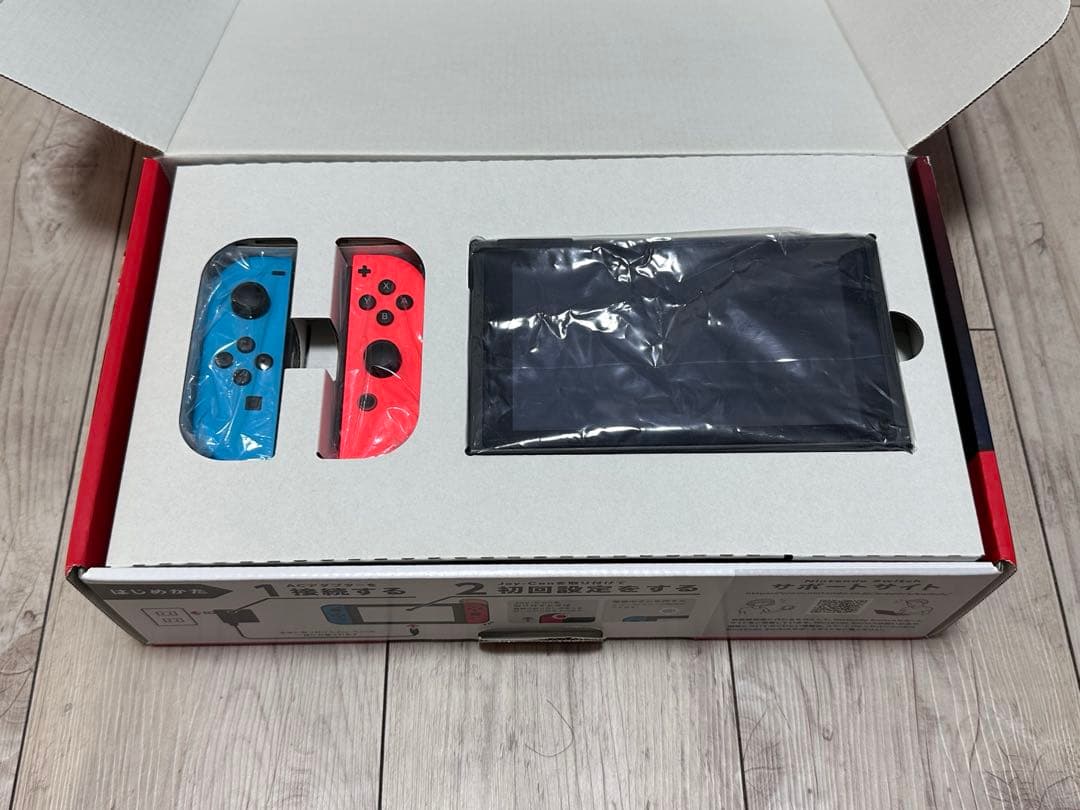 Nintendo Switch 本体（使用数回・液晶フィルム施工済み）