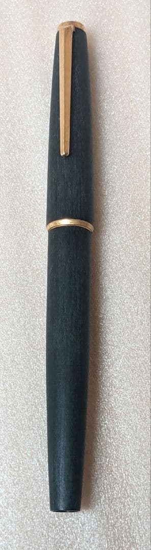 万年筆　モンブラン　木目調