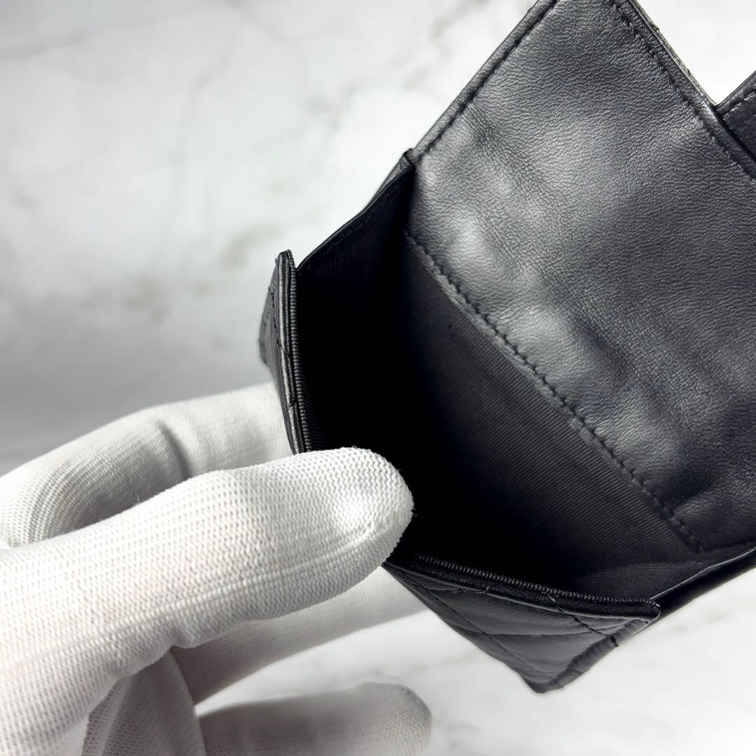 CHANEL シャネル 3つ折り 財布 マトラッセ ブラック