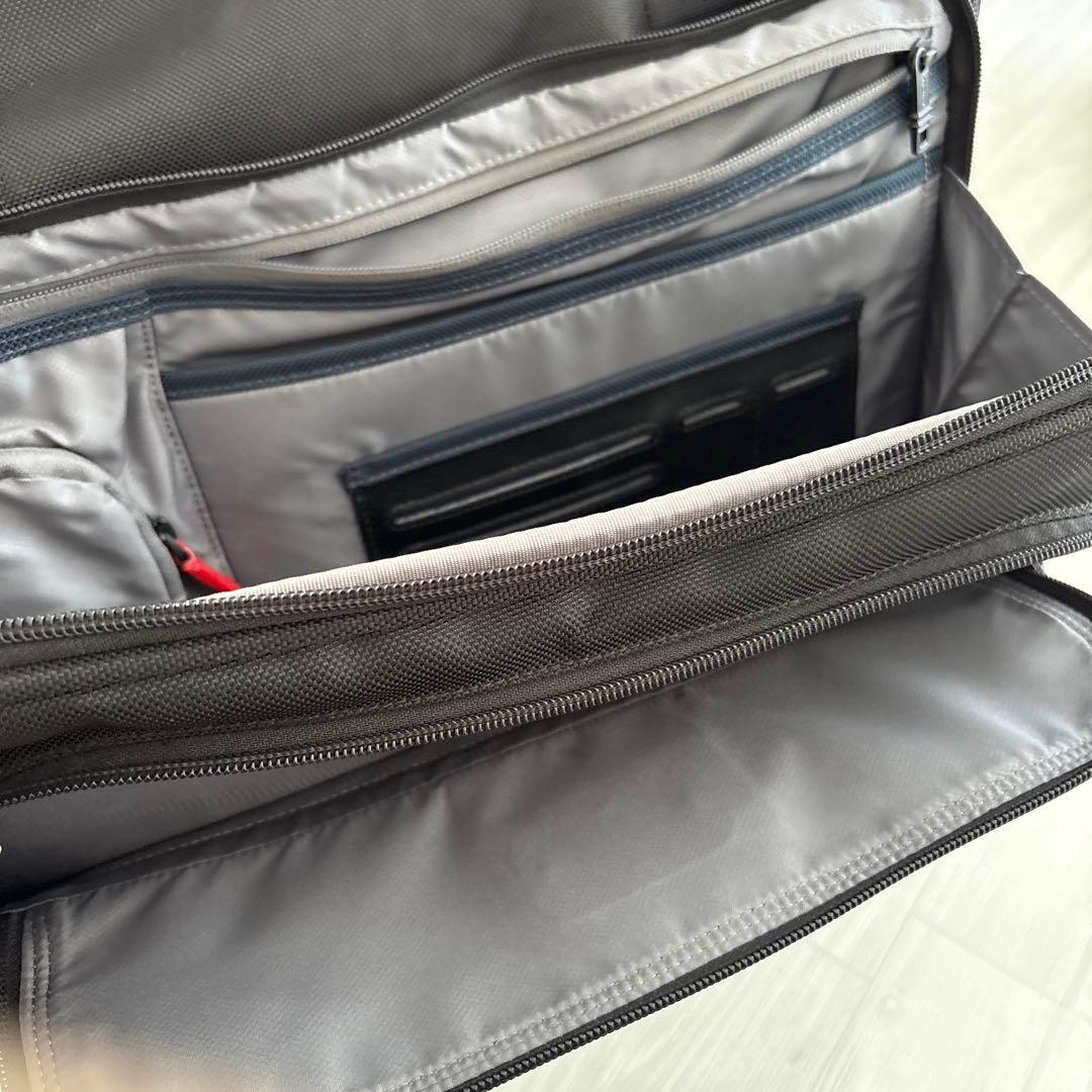 TUMI トゥミ キャリーバッグ 4輪 ALPHA2 22652D2