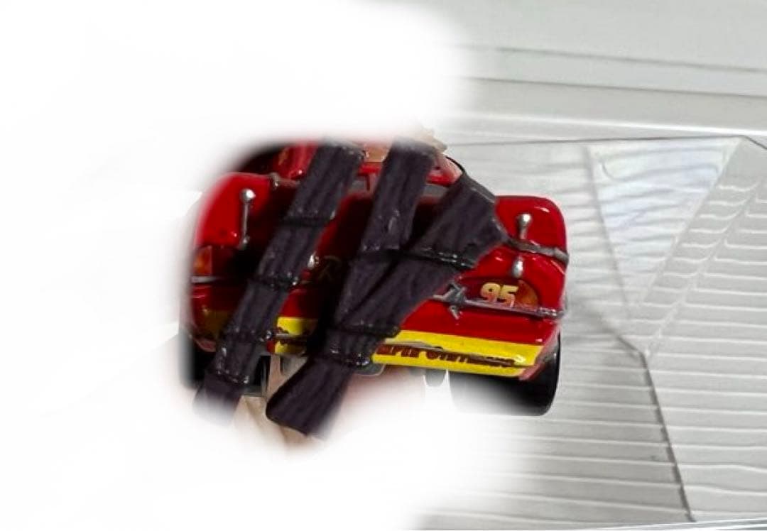 カーズ、マテル、ミニカー、スピンアウト　ライトニング・マックイーン