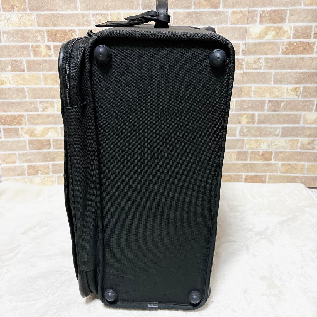 TUMI トゥミ　ブラック ナイロン キャリーケース 中型