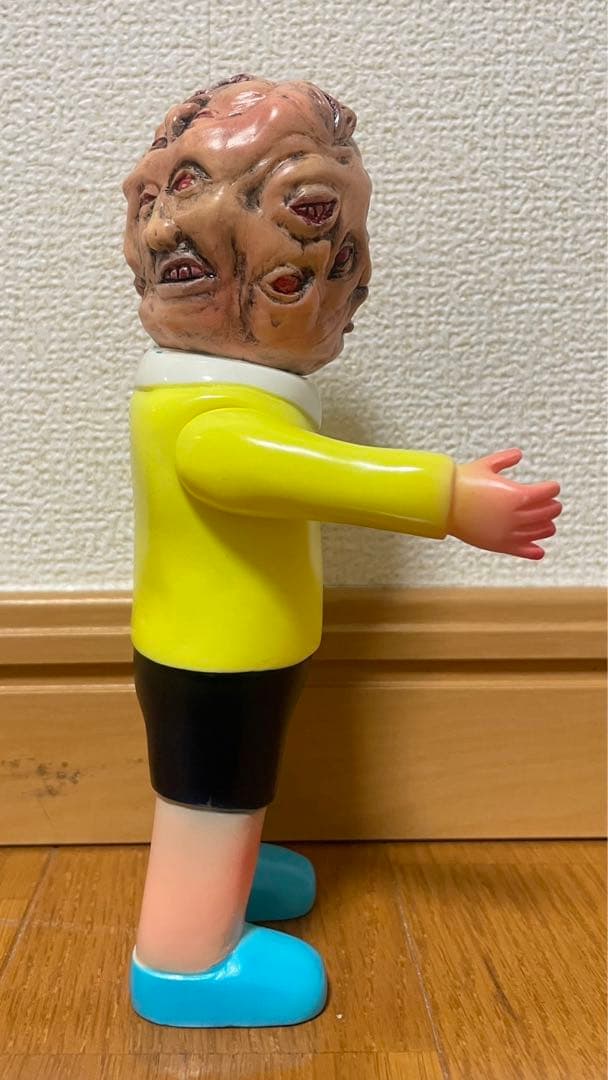 暗黒エンターテイメント　中野広道　墓場の画廊