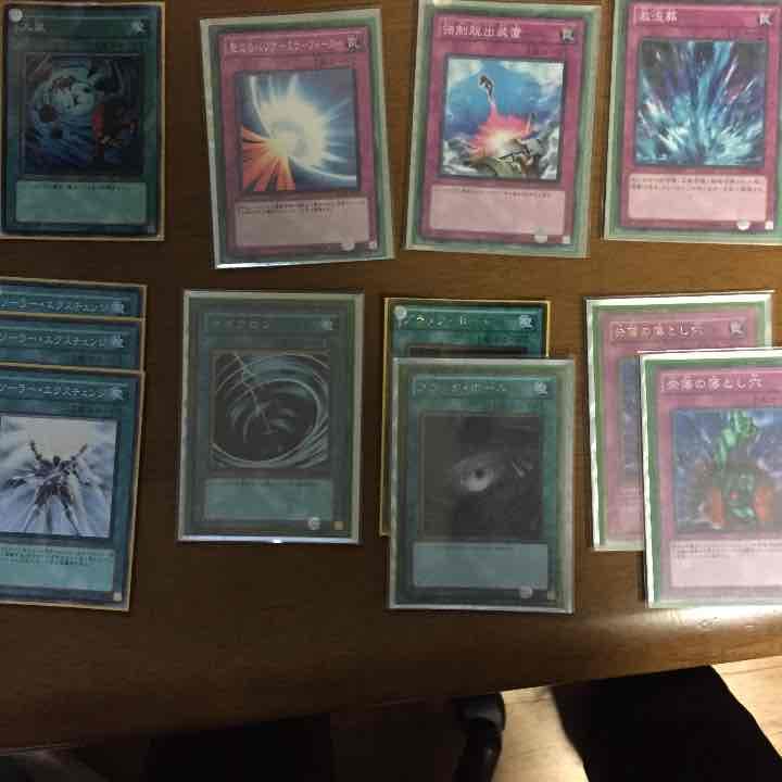 遊戯王 引退  有能罠魔法カード  バラ売り可