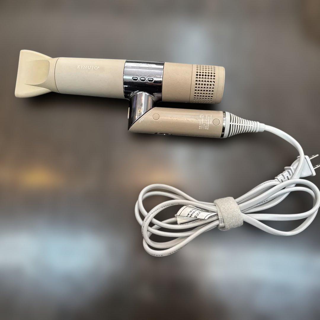 KINUJO（キヌージョ）　ＫＨ002ヘアドライヤー（動作正常）
