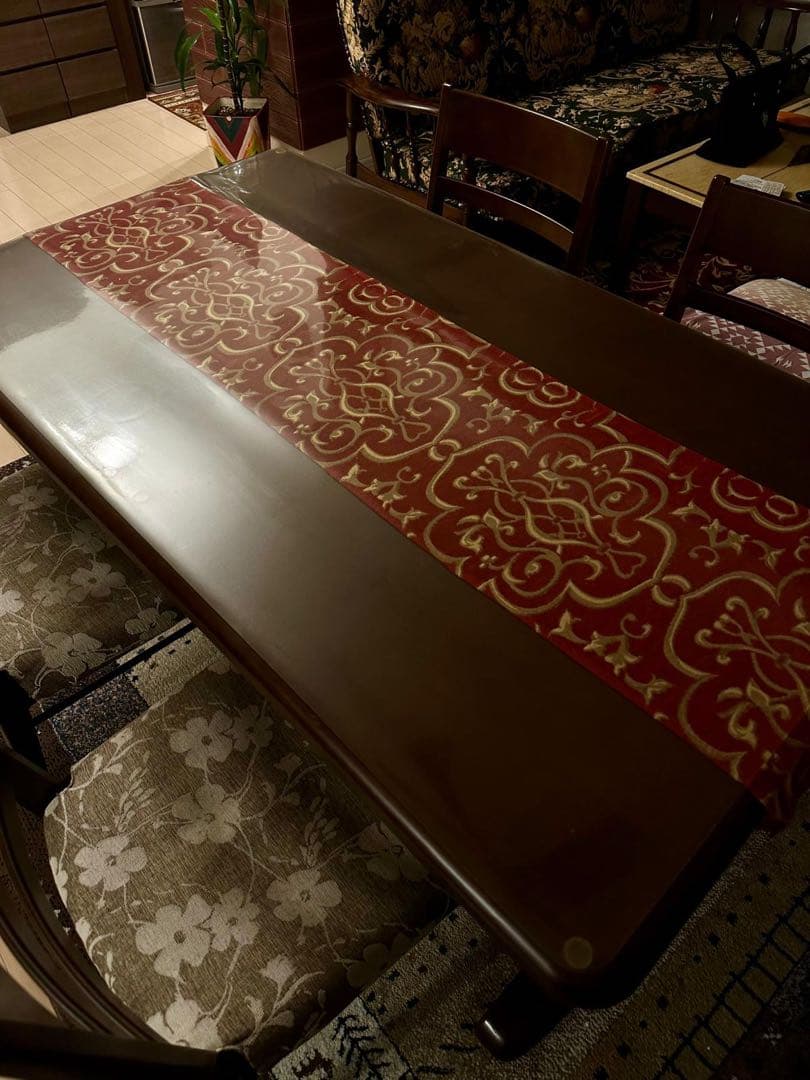 ダークブラウン 木製 ダイニングテーブル　4点セット　直接引き取りも可能