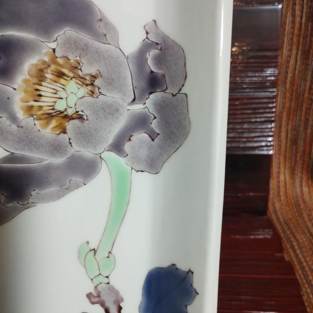 竹腰潤　九谷焼　花柄の四角い陶器皿　共箱共布