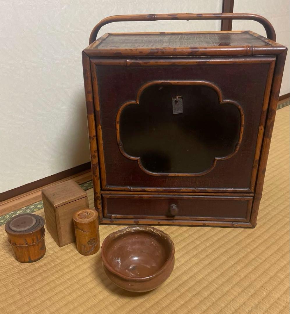 骨董品　江戸中期　瀬戸　茶碗　やぶれ　破れ　鉄釉　アンティーク　茶道具　陶芸