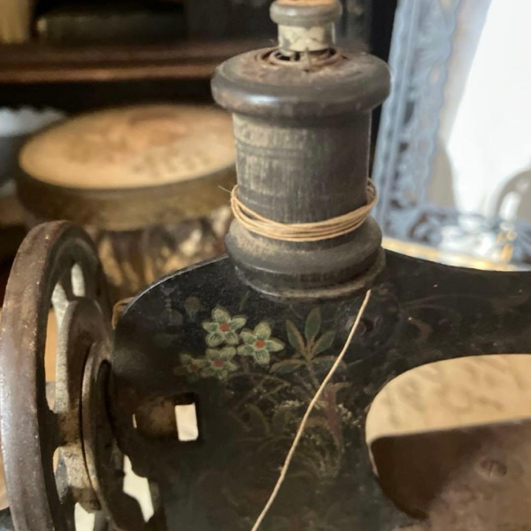 フランスアンティークトイミシン　ナポレオン3世時代　希少