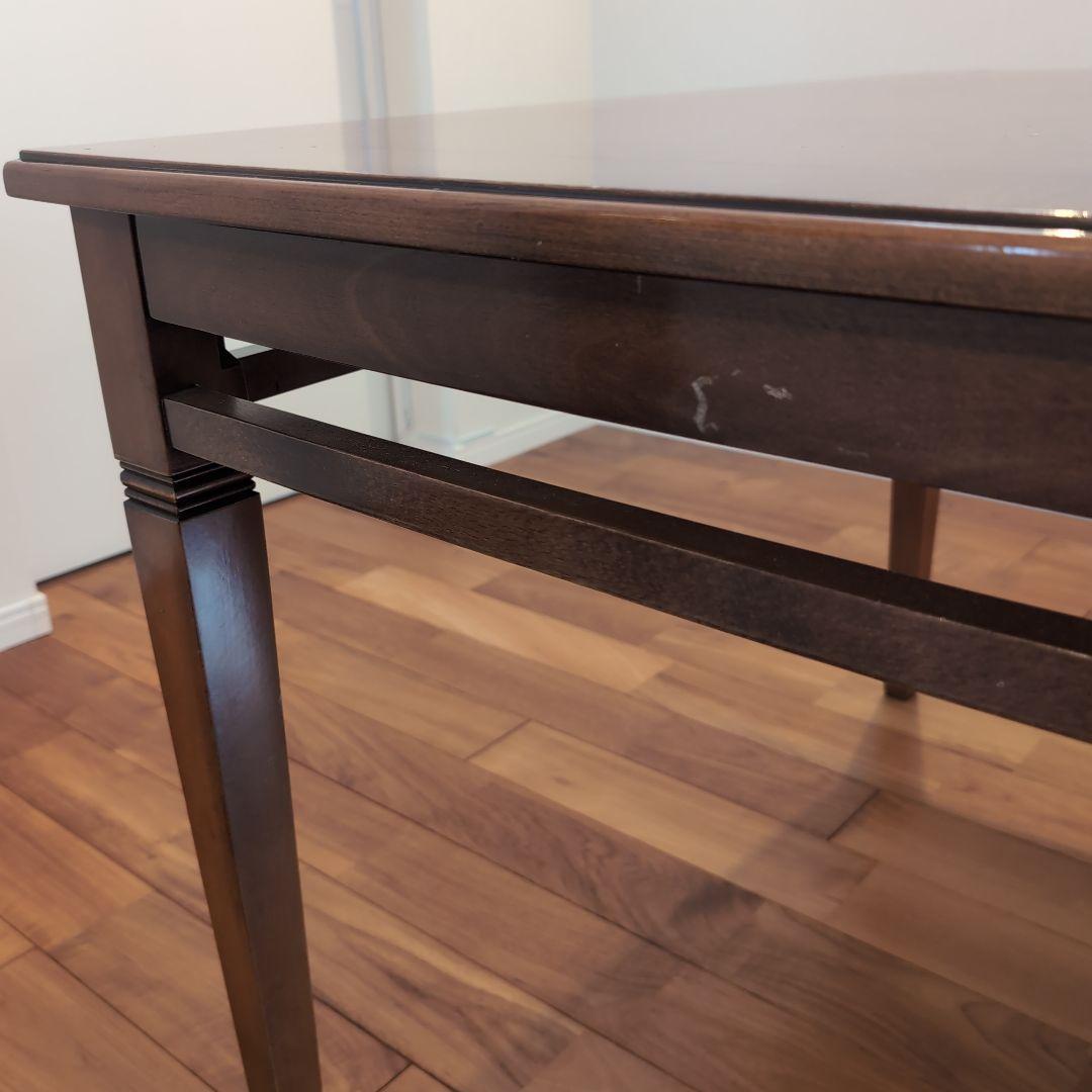 ダイニングテーブル イタリア製 ヴィンテージ ほぼ正方形