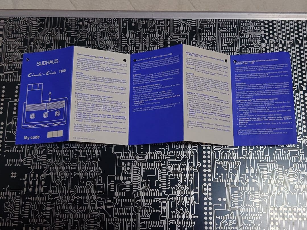 L*J様 （最終お値下）インテリアやクラフト展の容器にも！「BERMAS」アタッ