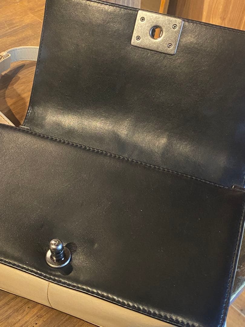 ♡*様 ボーイシャネル25 バイカラー チェーン ショルダーバッグ　ベージュ ラ