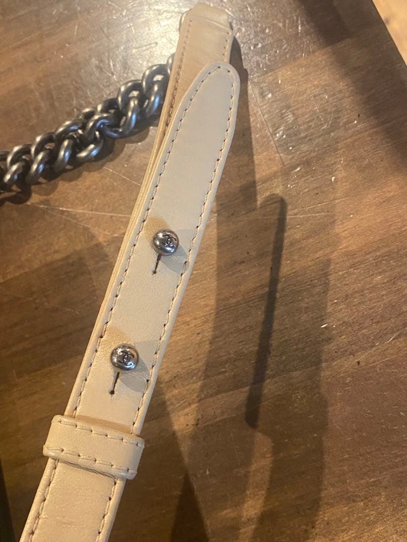 ♡*様 ボーイシャネル25 バイカラー チェーン ショルダーバッグ　ベージュ ラ