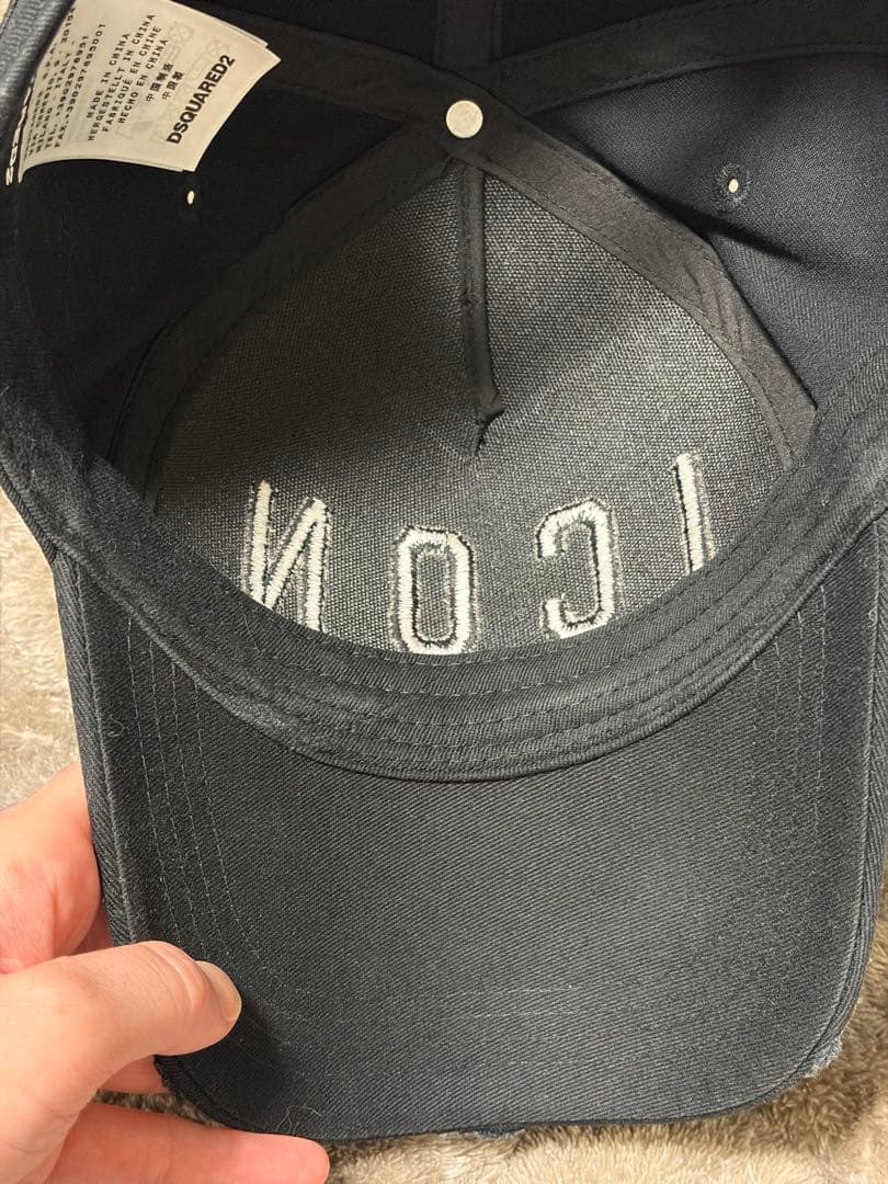 DSQUARED2 ICON ブラックキャップ