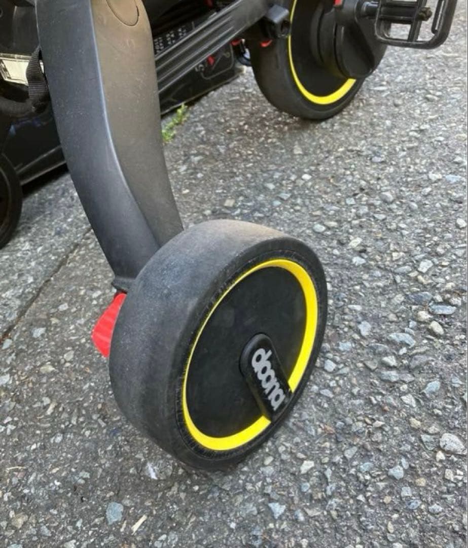 doona 折りたたみ三輪車　グレー リキトライク　ベビーカー ドゥーナ