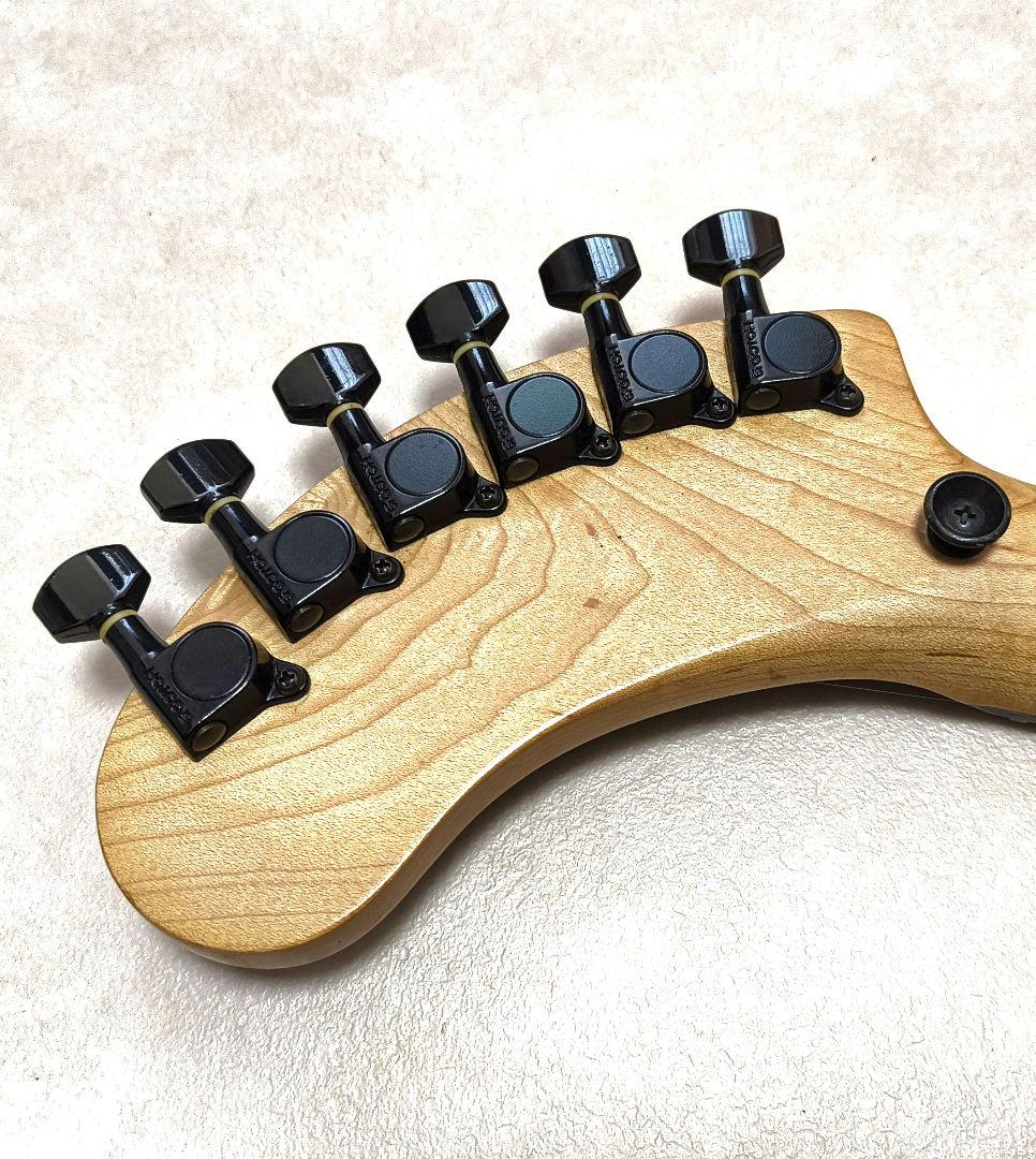 【超美品】ZO-3 芸達者 MB アンプ内蔵ミニギター 専用ソフトケース付