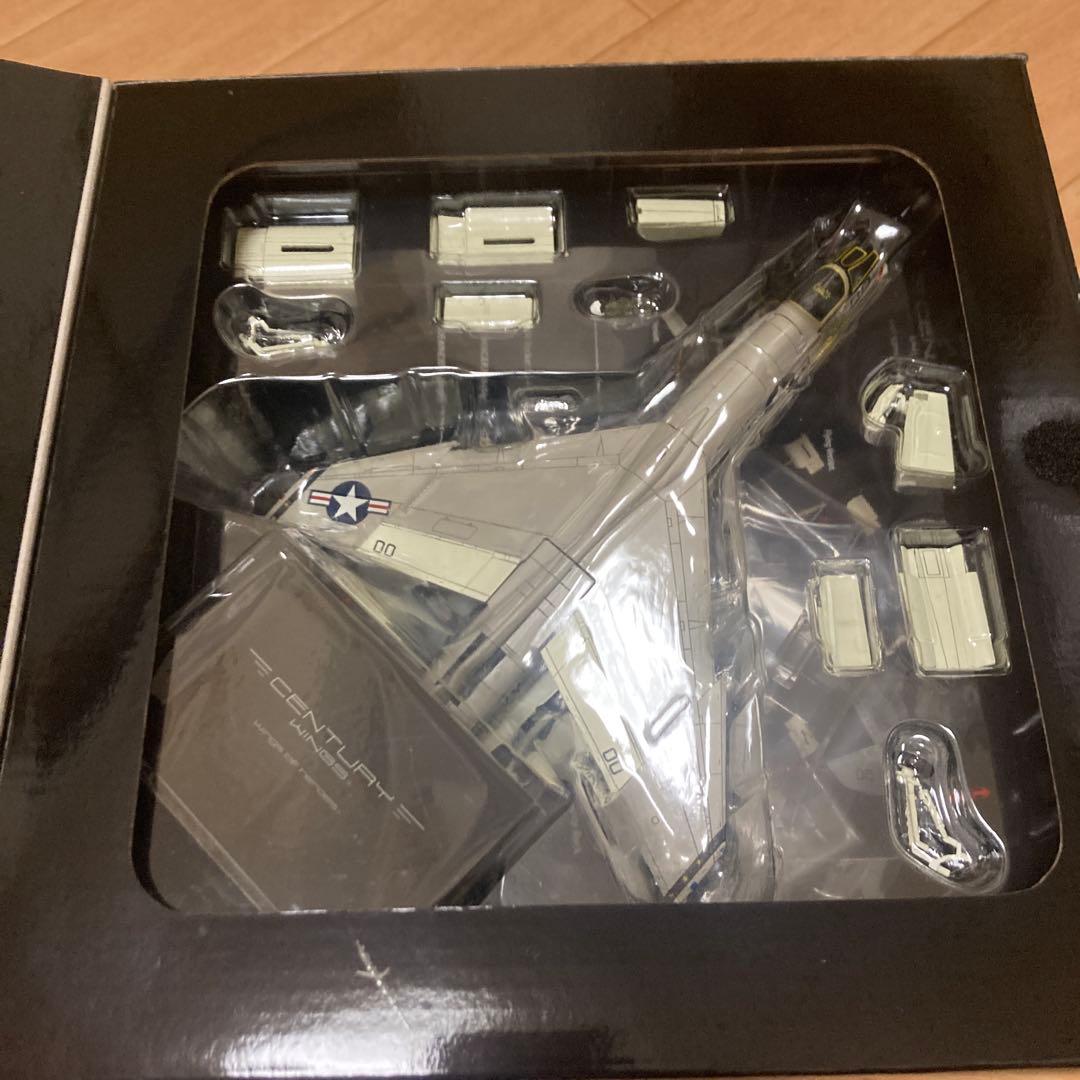 CENTURY WINGS F-14 トムキャット 1/72