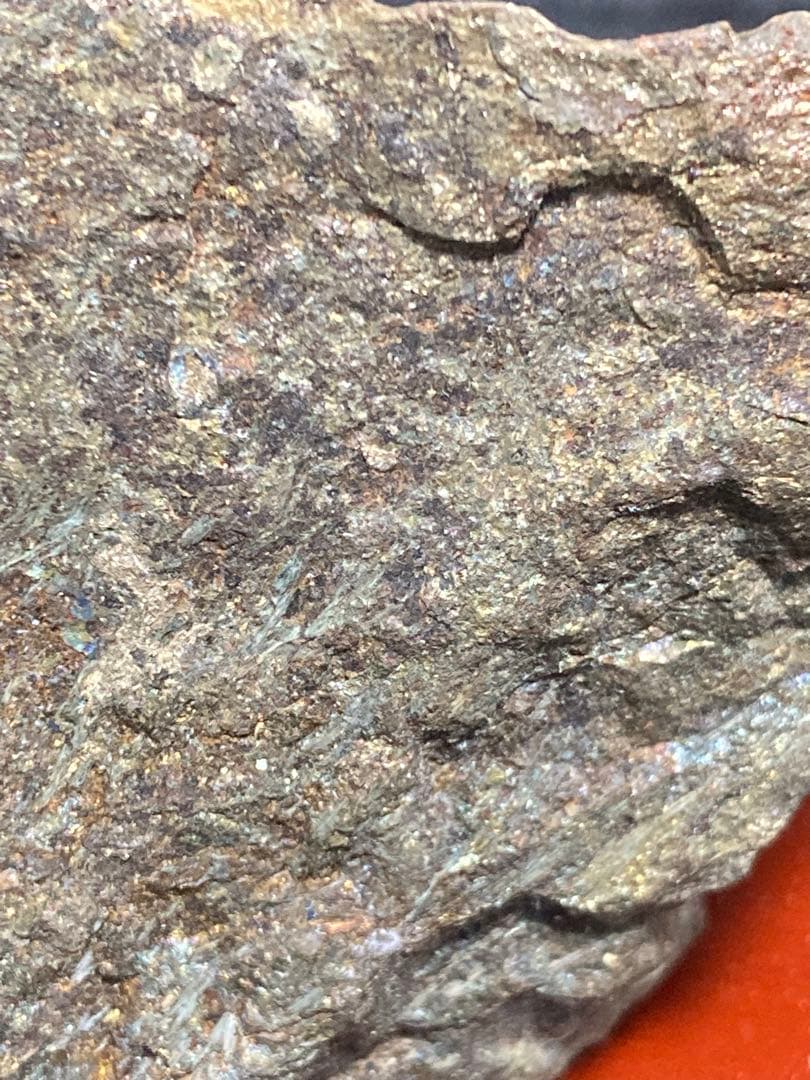 金鉱石　鉱物標本　鉱物