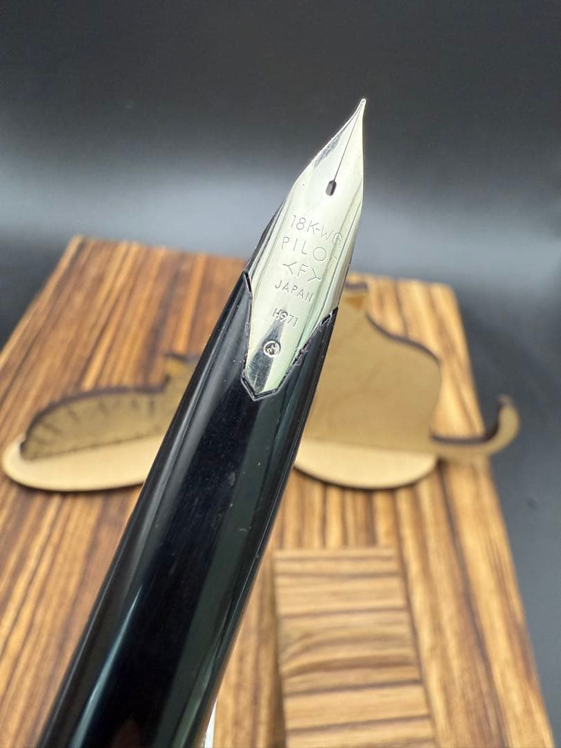 Pilot 万年筆 925シズレ キャップ エリート ショート