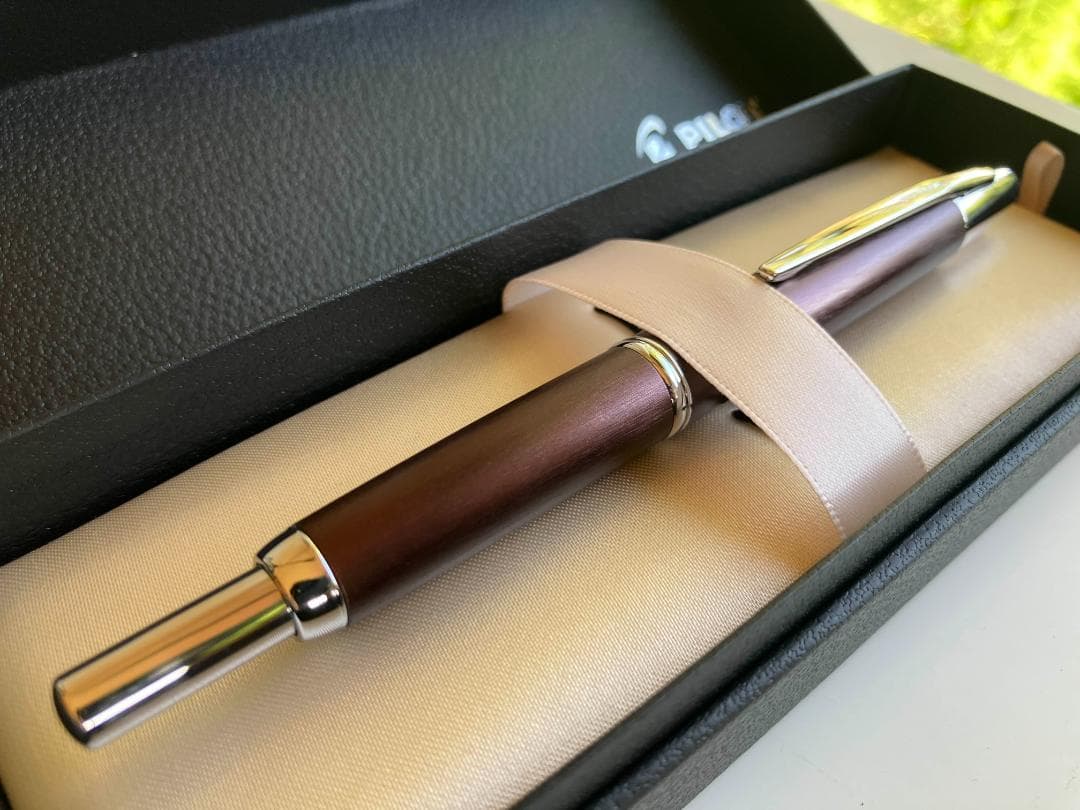 PILOT キャップレス デシモ 20カラーズ ブラウン 中字 万年筆