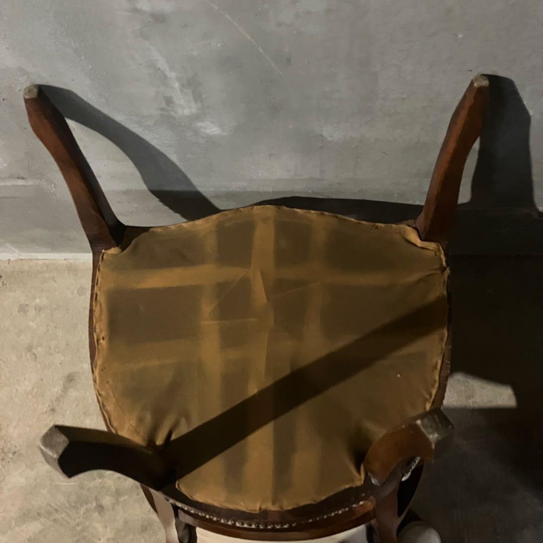 プチポワン アームチェア ゴブラン織り ロココ調 猫脚 ナポレオン 鋲打ち