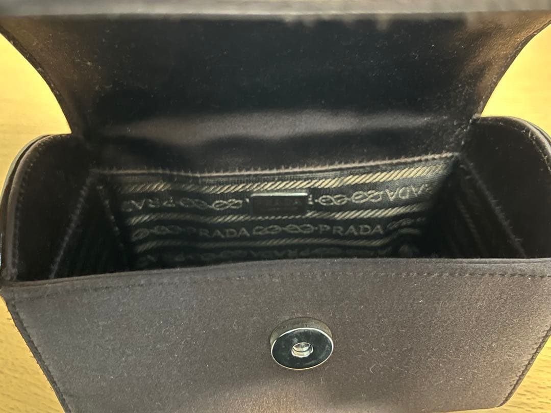 PRADA ブラウン ハンドバッグ