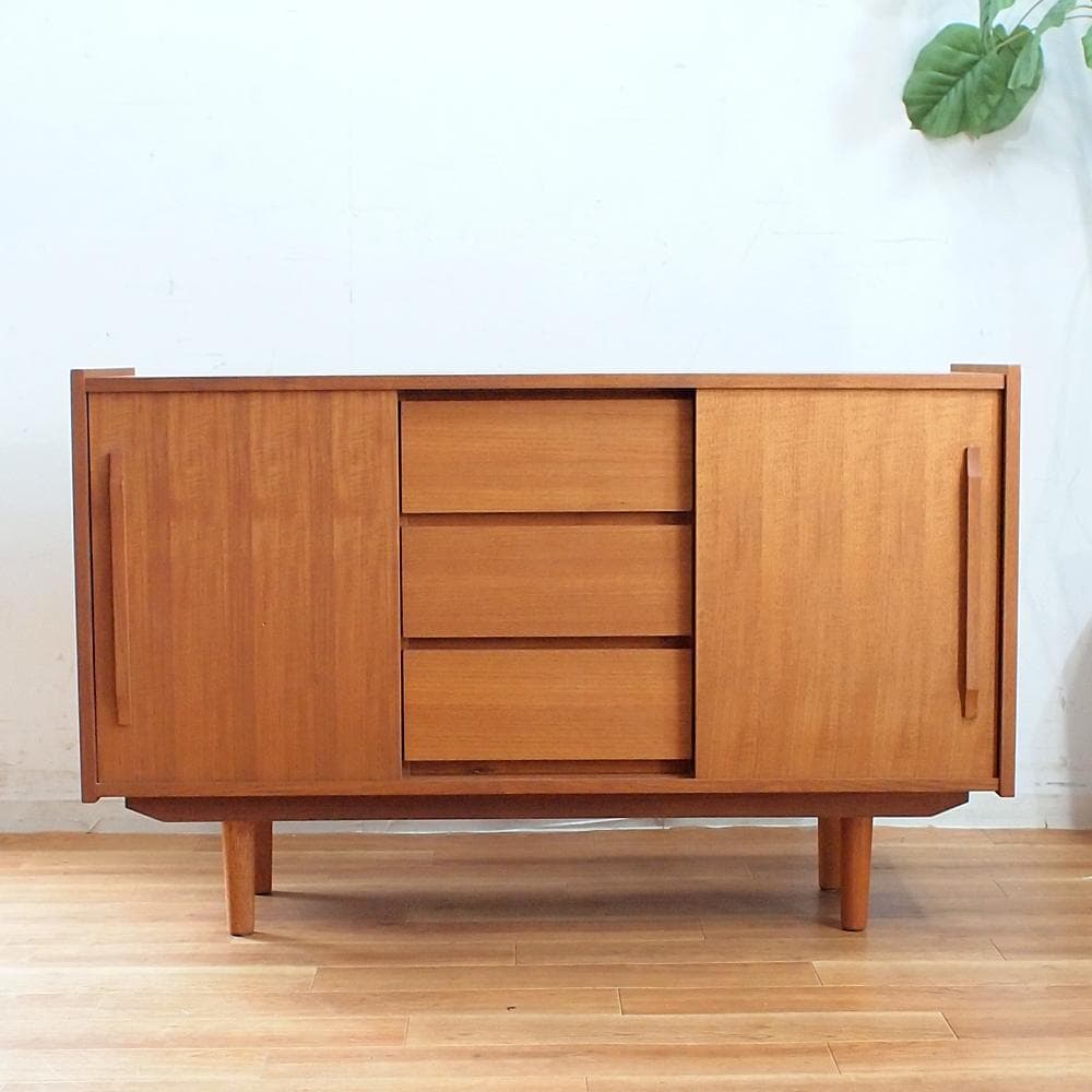 チーク材 サイドボード 120cm 北欧デザイン 収納 チェスト