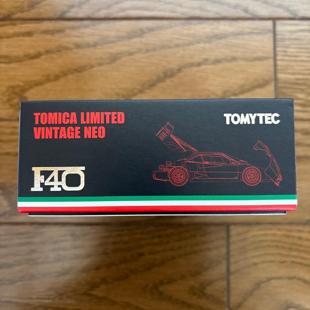トミカリミテッドヴィンテージ ネオ F40 2台セット