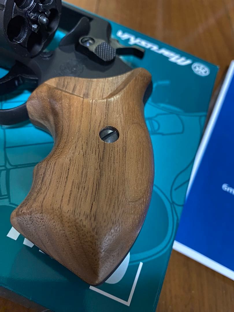 Marushin M36リボルバー木製グリップ6mmBB HW発射30発程度