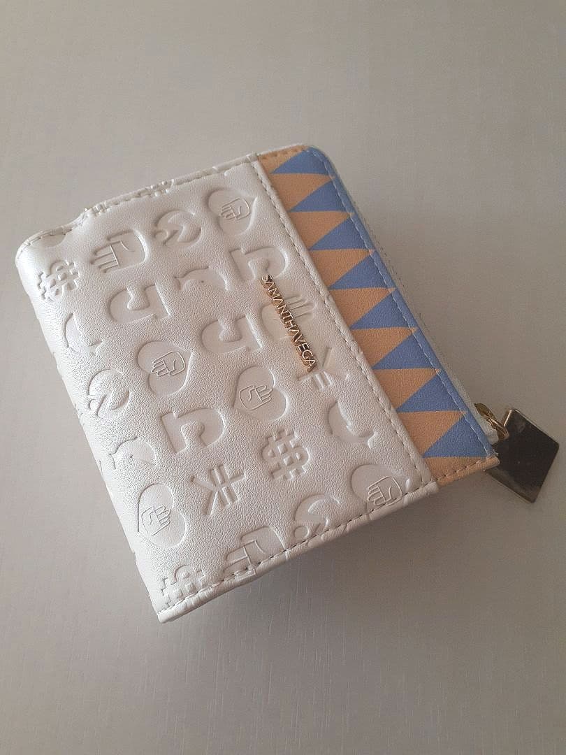 ト*ト様 SAMANTHAVEGA『ジョジョの奇妙な冒険ダイヤモンドは砕けない』