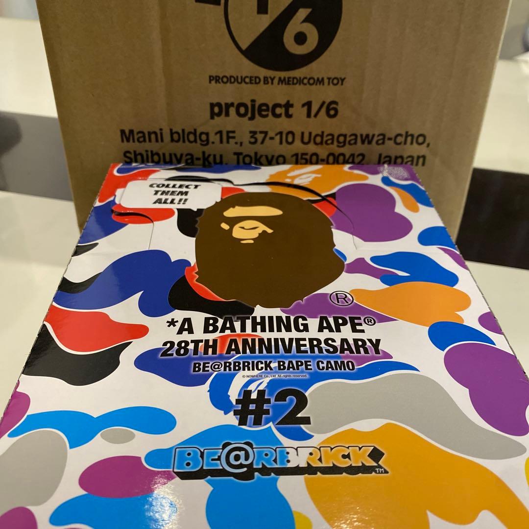 アベイシングエイプ28周年　ベアブリックBAPE CAMO #2  24個入り