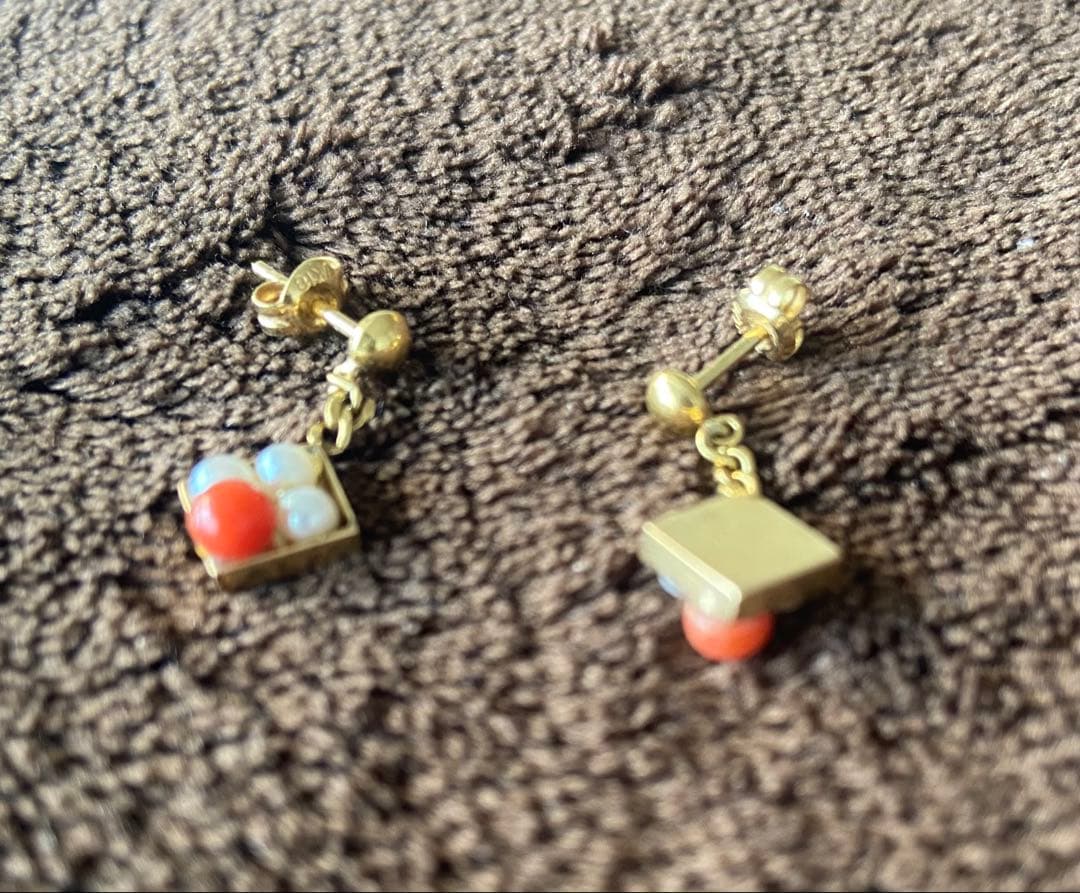 k18ピアス　オーダー品　k18約2g