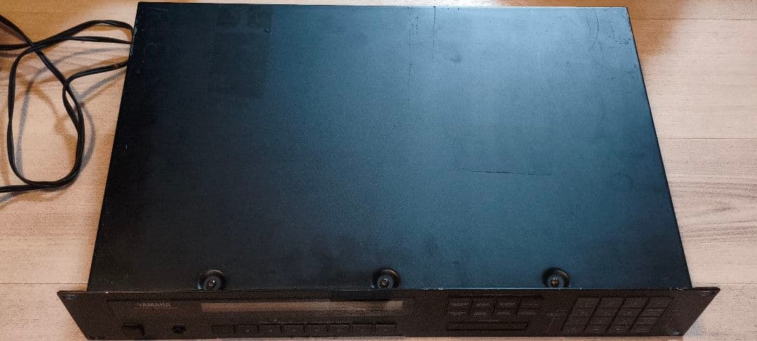 ヤマハ YAMAHA TX802 FM TONE GENERATOR