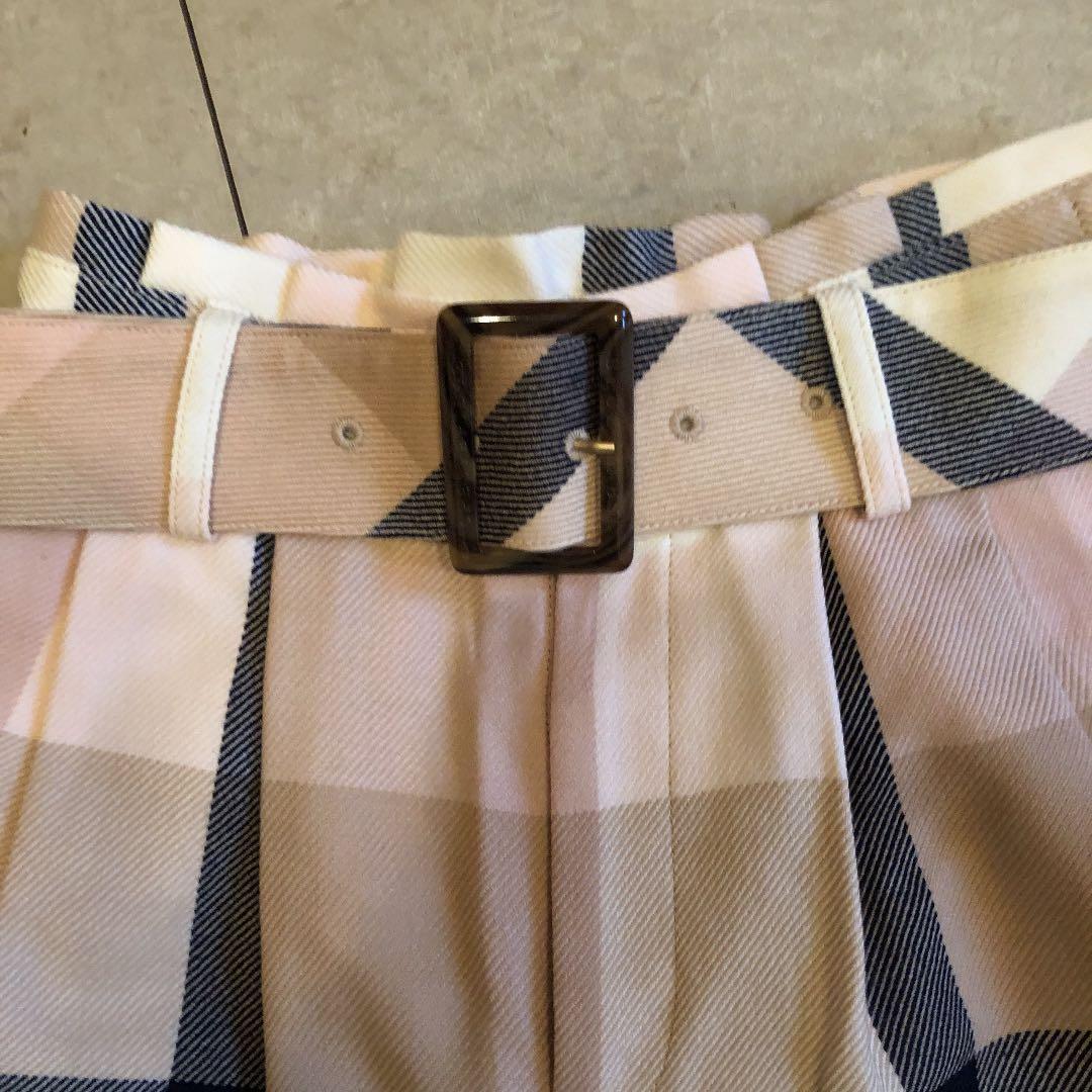 ワイドパンツ　バーバリーブルーレーベル　クレストブリッジ