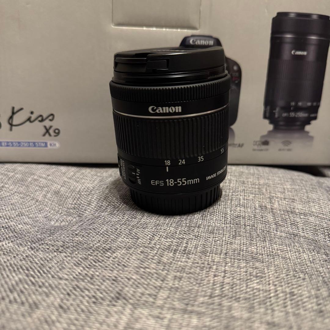 Canon EOS Kiss X9 本体 + レンズ2本