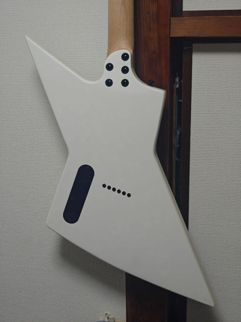 S by Solar EB4.6W 白 6弦エレキギター ギグバッグ付き