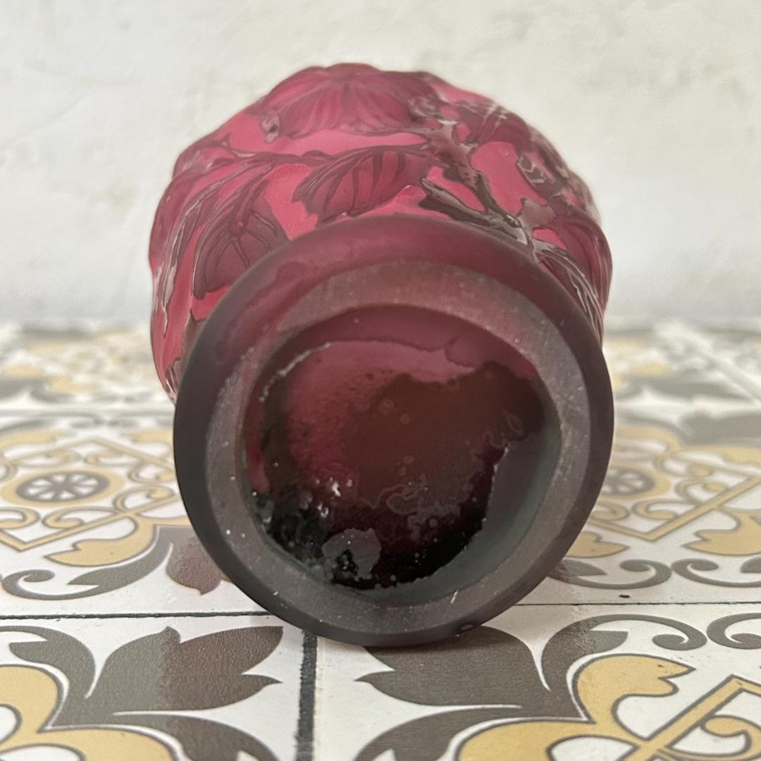 エミールガレ　果実紋　一輪挿し　花瓶　技法スフレ　被せガラス　高さ12cm