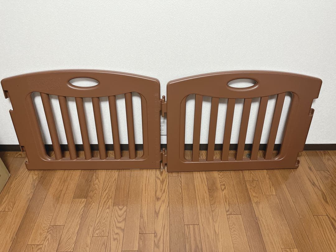 【未使用品級✨】日本育児　キッズパーテーション