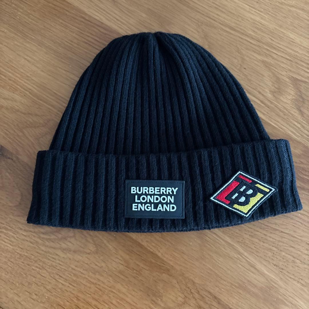 BURBERRY ブラック ニット帽