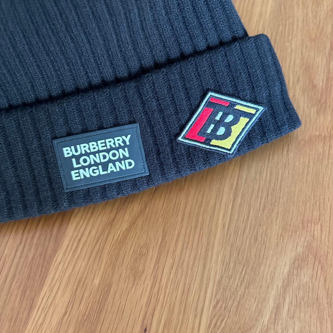 BURBERRY ブラック ニット帽