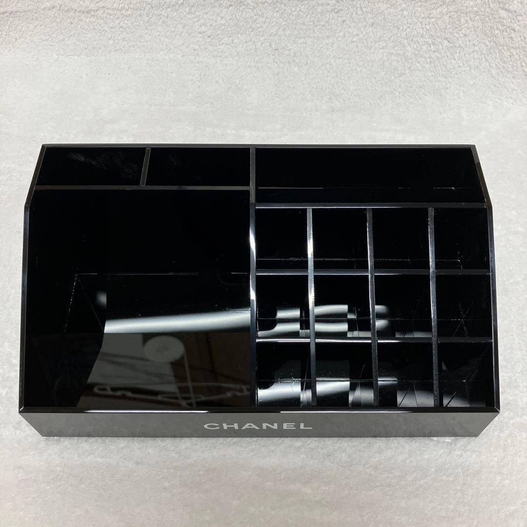 CHANELシャネル コスメケース 小物入れ