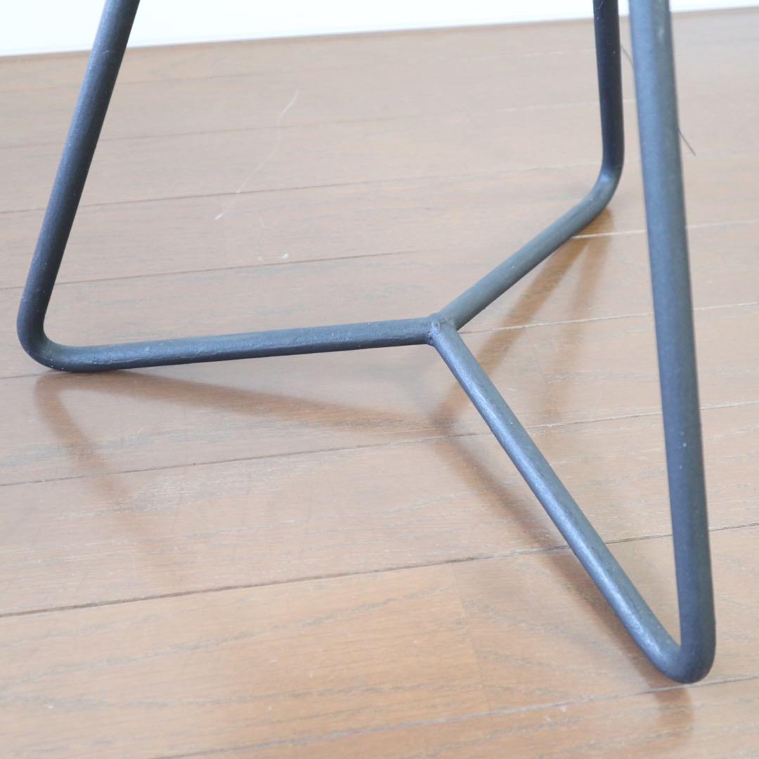 アイアンスツール　杉座面